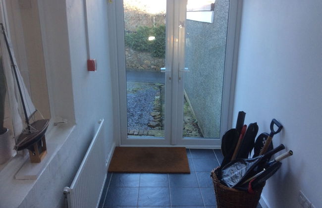 Lovely 4-bed Victorian House in Bangor by the sea - Photo 4