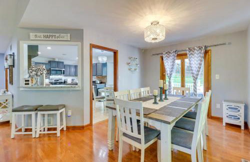 Hot Tub and Game Room Retreat Near Camelback - Foto 17