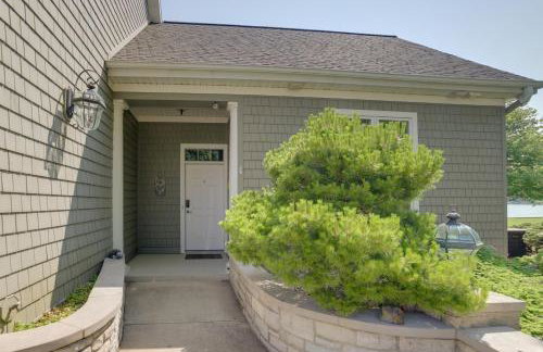 Jackson Lakefront Getaway: Boat Dock, Porch, Patio - Photo 25