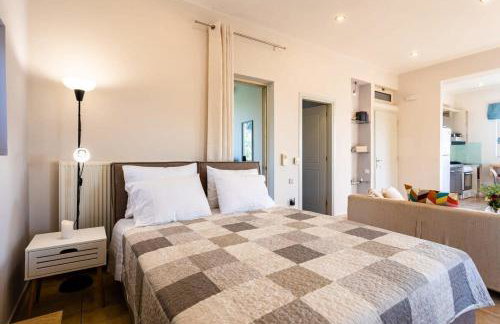 Kitries Summer Getaway - Eden Comfy Suite - Photo 17