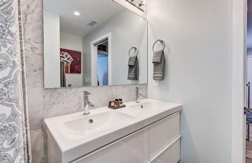 Experience Myers Park in Style - Foto 18