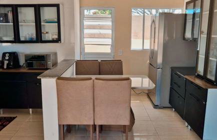 Casa temporada com piscina 600 metros da praia - Foto 13