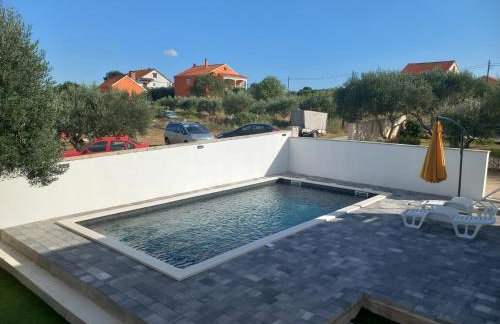 Apartment With a Pool, Mountainview, Near the Sea! - Photo 40