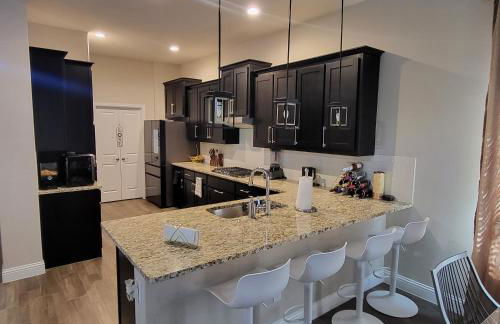 Beautiful Modern & Luxury House - Foto 10