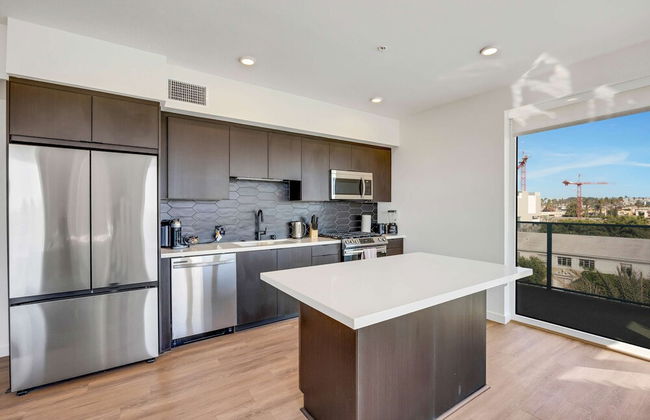 Luxury 2BR Hollywood Pool View by Oneluxstay - Foto 6