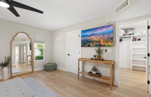 Modern Escape with Pool Ping Pong & Putting Green - Foto 21