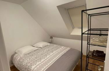 Apparemment Parigne l’évêque - Foto 2