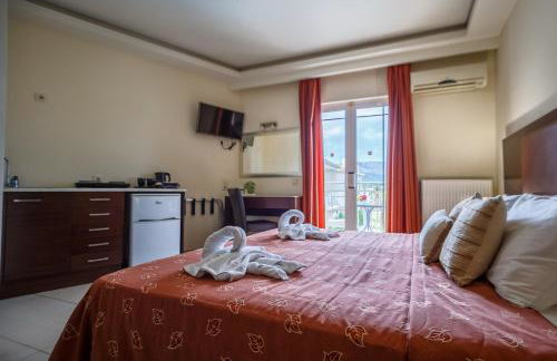 Vivian Hotel - Photo 19