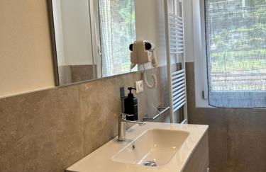 Larocca Tourist Home 3 Valbrenta - Foto 28