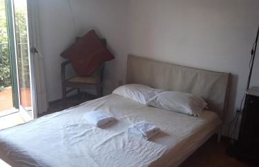 Apartment with balconies and garden - Foto 25