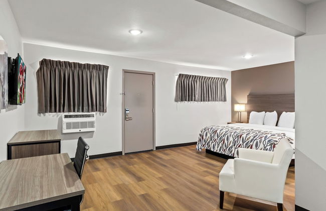 Red Roof Inn Del Rio - Foto 16