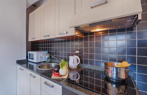 LakeView LakeComo, CIPRESSO 7, 4Seasons, Terrace, 30m to Lake! by STAYHERE-LAKECOMO - Foto 8