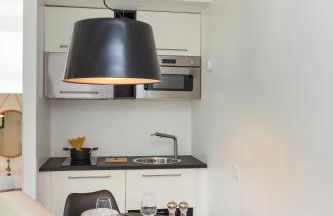 P Terrace Exclusive Apartment - Lake View With Terrace - Free Parking - Foto 13