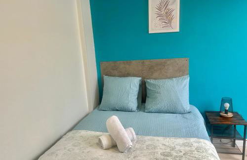 T3 prés de la gare et centre Lorient Parking - Foto 3