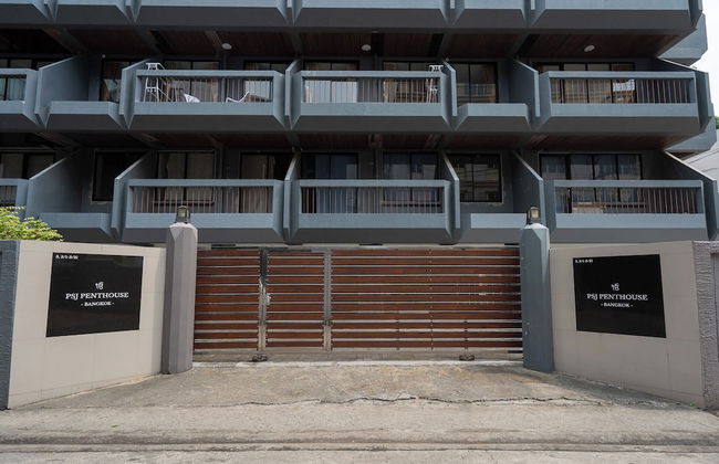 PSJ Penthouse - Photo 1