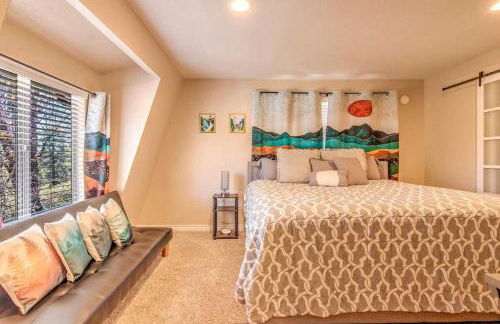 Blissfully Wild -with Hot Tub and pets are welcome - Foto 41