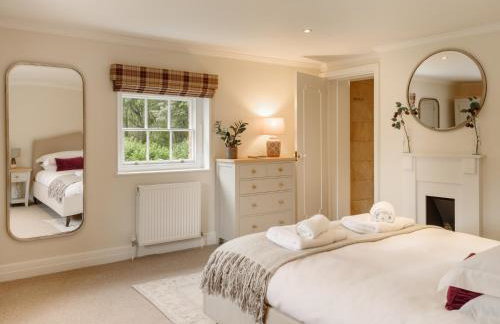 The Walled Garden at Woodhall Estate - Photo 8