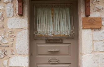 Dandy Villas Dimitsana - a family ideal charming home in a quaint historic neighborhood - 2 fireplaces for romantic nights - Foto 56