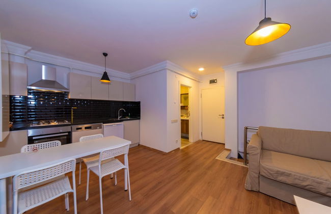 Joy Suites - Photo 46