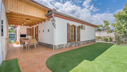 Casa rural VISTABLANCA en una sola planta con bonitas vistas y piscina - Junto a la capital y la Alhambra - Foto 5, Garden, Garden view