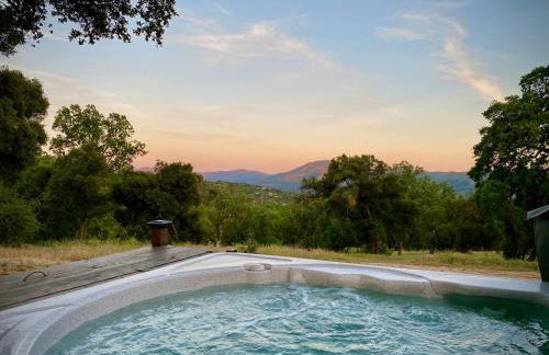Sunset Site Boulder Bliss HotTub by Casa Oso - Photo 27