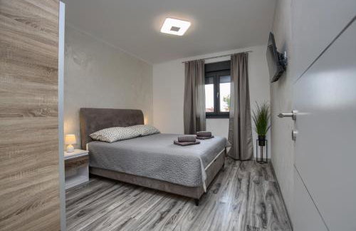 Luksuzni Apartmani Asi s bazenom - Foto 24