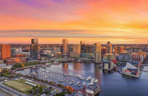 Johns Hopkins Historic Renovated home - Fells Point! - Foto 28