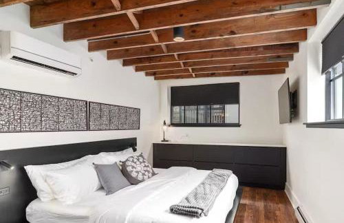 Downtown Luxe Historic Roots & Private Parking - Foto 18