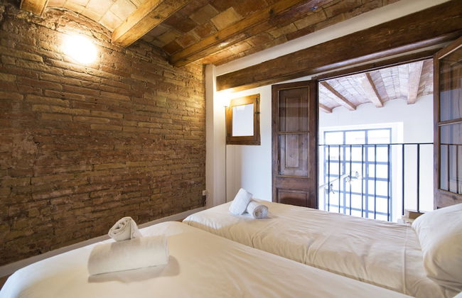 Happy People Ramblas Harbour - Photo 19