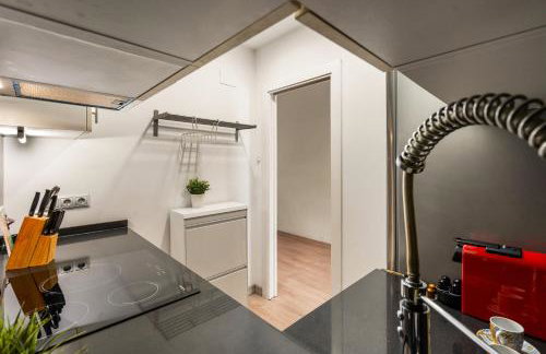 New! Cozy Barcelona city center with Balcony - Foto 25