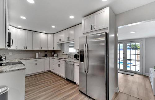 Poolside Paradise - Spacious - Peaceful Patio - Foto 21