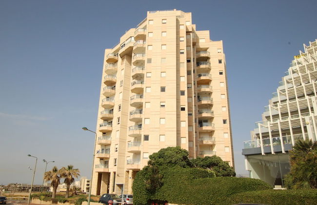 Royal Apartment on the Sea - Photo 1