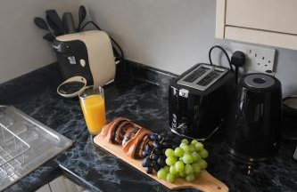 Peaceful 1BR Retreat Near Downtown - Foto 16