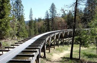 Peaceful Mountain Cabin with Private Lake and Game Room Near Long Barn, California - Foto 31