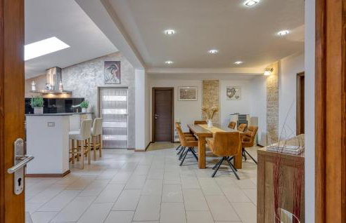 3 Bedroom Nice Apartment In Kanfanar - Photo 37