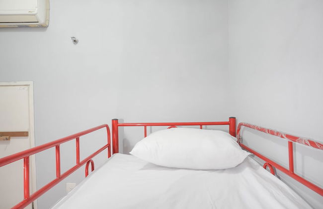 Homey And Tidy 2Br Apartment At Seasons City Latumenten - Foto 1