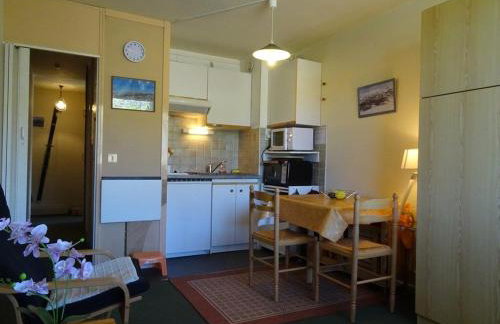 Studio 6 pers avec casier à skis, proche pistes - FR-1-602-57 - Foto 1