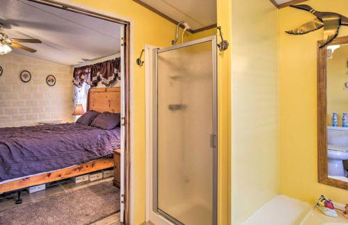 Cozy Yuma Retreat with Furnished Patio and Grill! - Foto 17