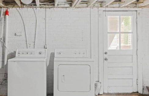 Private House + Yard Central Location to all RVA - Foto 46