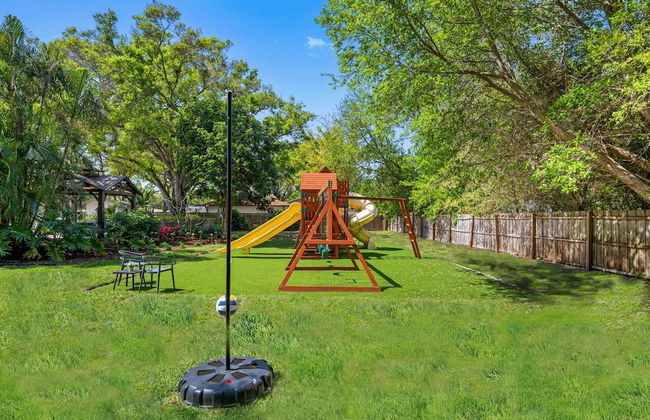 Luxury Retreat: Pool, Games, Basketball & More! - Foto 47