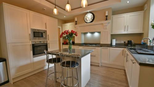 Montrose Heights - 4Bed - 4Bath - Central Burnley - Foto 1