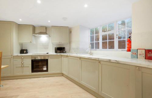 NEW! 3BR in Salvin Cottage - Foto 2