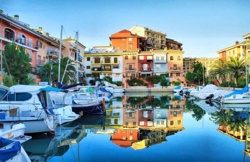 Sea You Apartamentos Valencia Port Saplaya - Foto 1