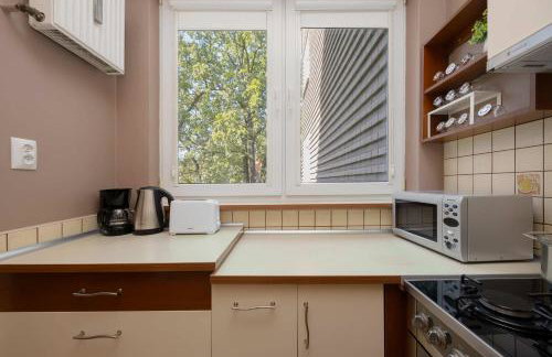 Atmospheric and Spacious Apartment in Warsaw for 3 People by Noclegi Renters - Foto 12