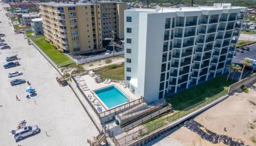 Ocean View with a beachfront pool at Ocean Trillium Condo ~ 702 - Foto 2, Other