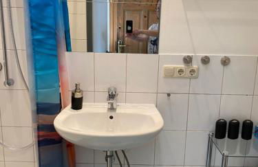 GoyApartment für Handwerker & Business City-nah!! free Netflix! modern! - Foto 19