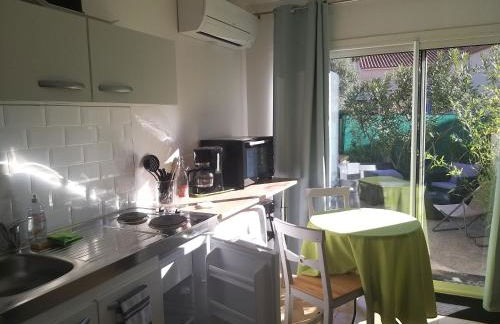 Rez de jardin cosy avec terrasse fleurie - Foto 2