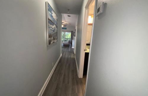 Redfish - Updated & Roomy 1.5 Mi to Beach Full Kitchen W&D - Foto 41