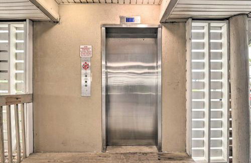 Oceanfront Condo with Furnished Deck and Views! - Foto 20