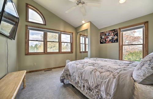 East Tawas Home with Patio, Lake Huron On-Site - Foto 23